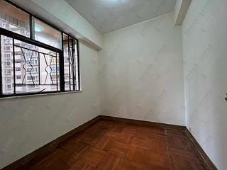 Sai Ying Pun - Kam Fung Mansion 10