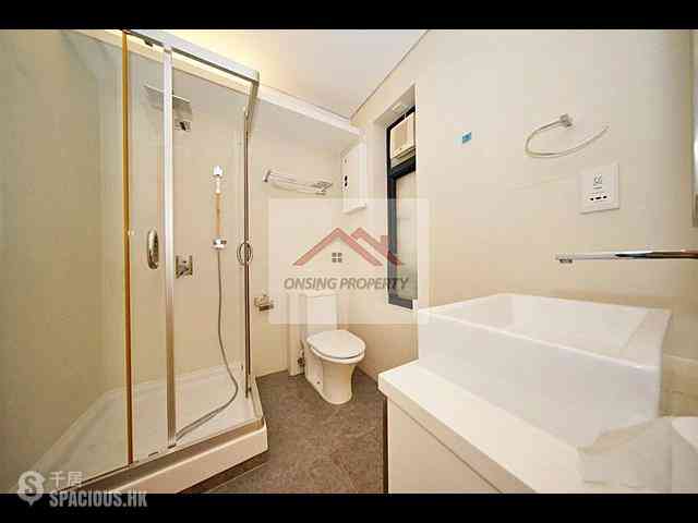 Mid Levels Central - Kam Yuen Mansion 11