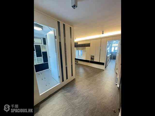 Prince Edward - Kwong Shing Building 03