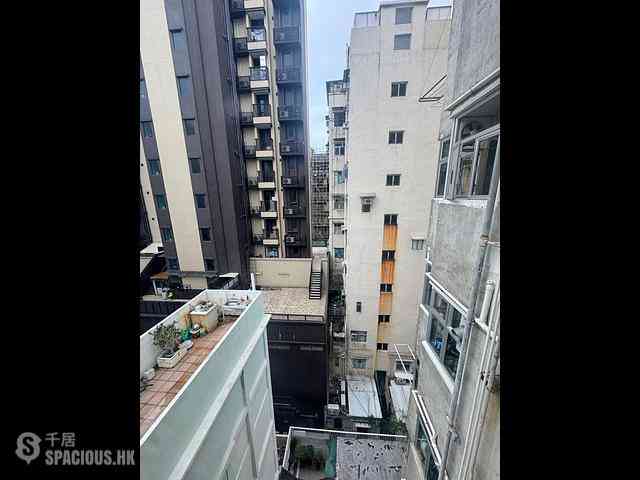 Prince Edward - Kwong Shing Building 10