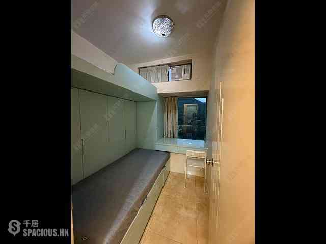 Tung Chung - Coastal Skyline 02