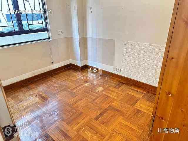 Sai Ying Pun - 49-49A, Bonham Road 07