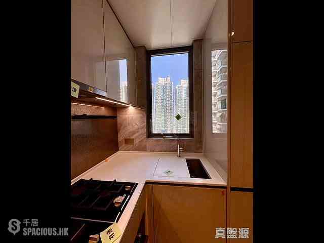 Lohas Park - Lohas Park Phase 12B Park Seasons Block 2A 07