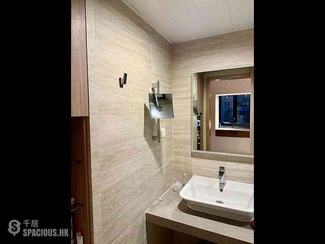 Mid Levels Central - Robinson Heights 13