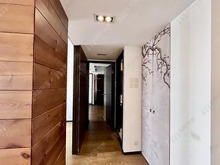 Mid Levels West - Realty Gardens 18