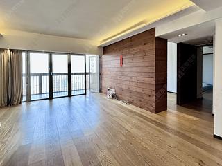 Mid Levels West - Realty Gardens 08