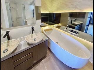 Mid Levels West - Realty Gardens 27