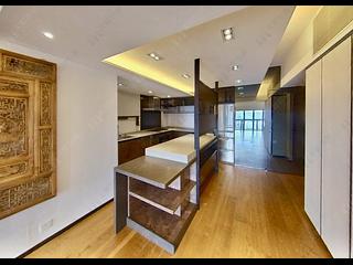 Mid Levels West - Realty Gardens 14
