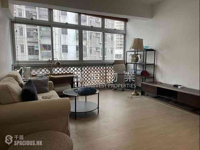 Mid Levels Central - Jing Tai Garden Mansion 02