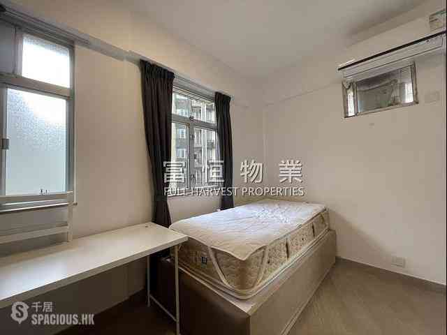 Mid Levels Central - Jing Tai Garden Mansion 10