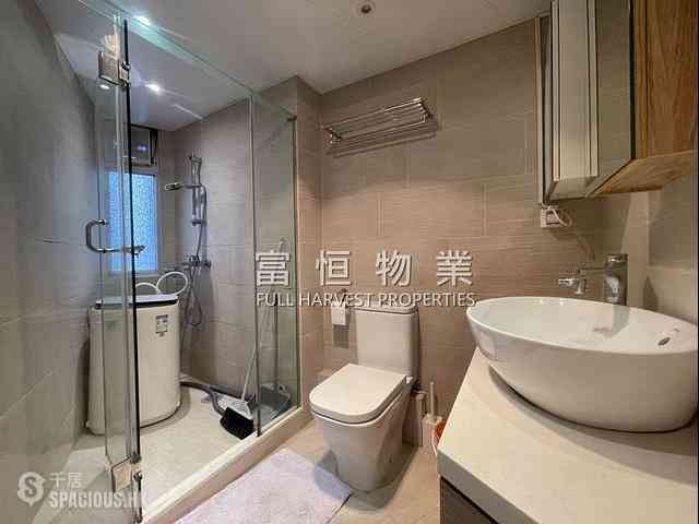 Mid Levels Central - Jing Tai Garden Mansion 08
