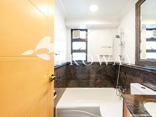 Happy Valley - Fortuna Court 06