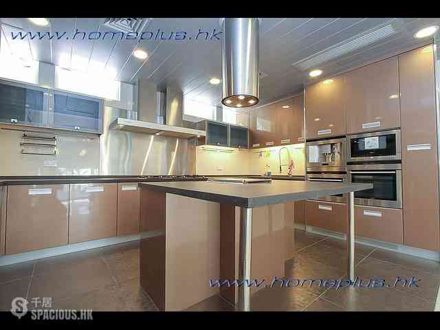 Clear Water Bay - Golden Lake Villa 05