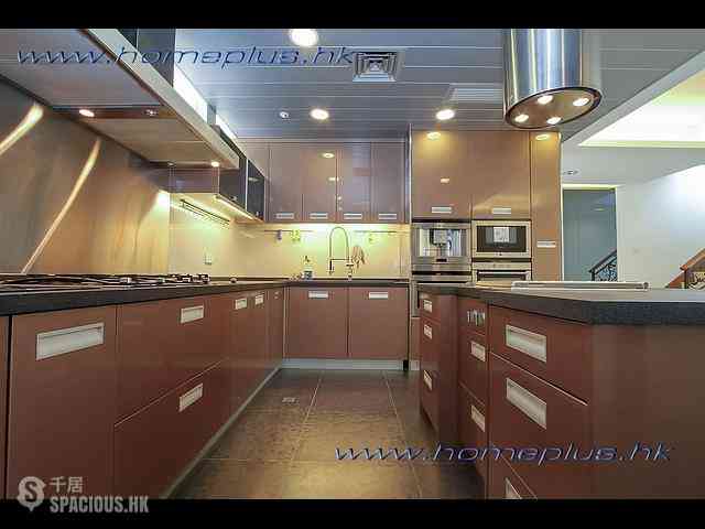 Clear Water Bay - Golden Lake Villa 04