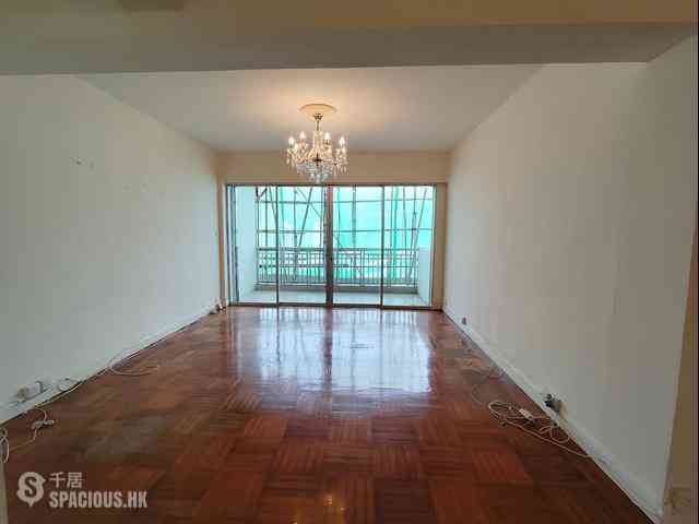 Repulse Bay - Repulse Bay Garden Block 12 01