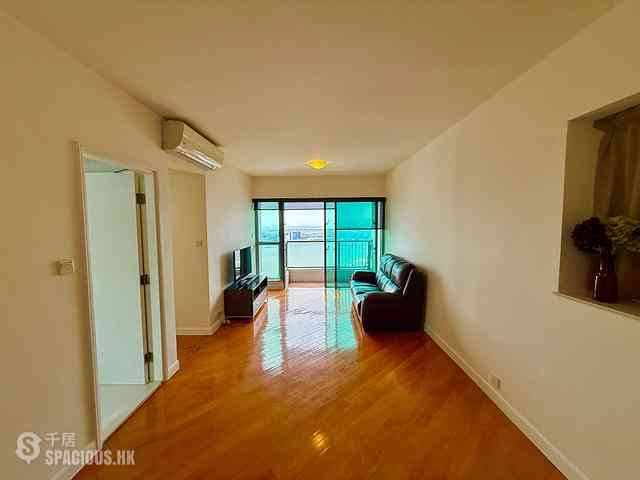 Tung Chung - Coastal Skyline Phase 3 La Rossa 03