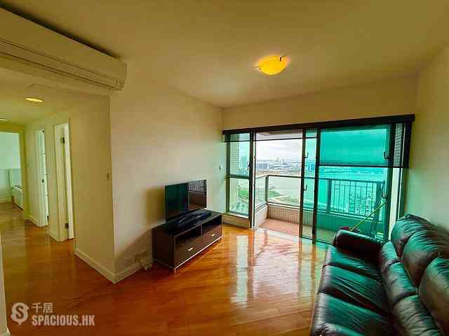 Tung Chung - Coastal Skyline Phase 3 La Rossa 18