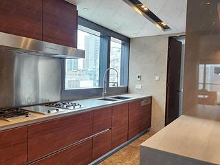 Mid Levels West - University Heights Tower 2 10