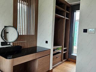 Mid Levels West - University Heights Tower 2 15