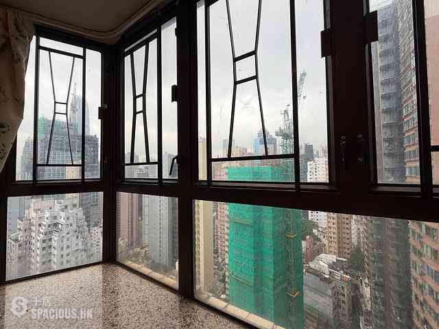 Soho - Corona Tower 10