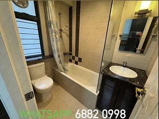 Mid Levels West - Peaksville Block 2 07