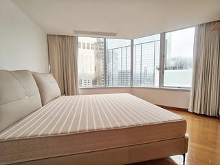 Wan Chai - Convention Plaza Apartments 03