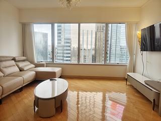 Wan Chai - Convention Plaza Apartments 08