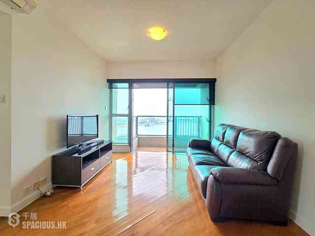 Tung Chung - Coastal Skyline Phase 3 La Rossa Block B (Block 8) 02