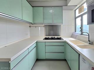 Tung Chung - Coastal Skyline Phase 3 La Rossa Block B (Block 8) 10