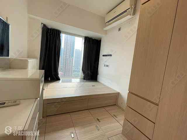 Tai Kok Tsui - Metro Harbour View Phase 2 Block 10 04
