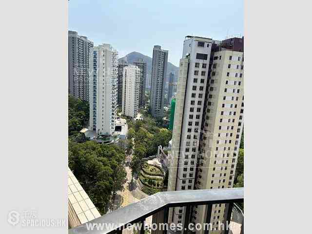 Tai Hang - Flora Garden 05