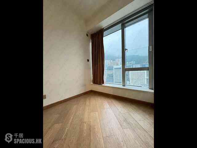 Sai Ying Pun - 63, Pokfulam Amber House (Tower 1) 02