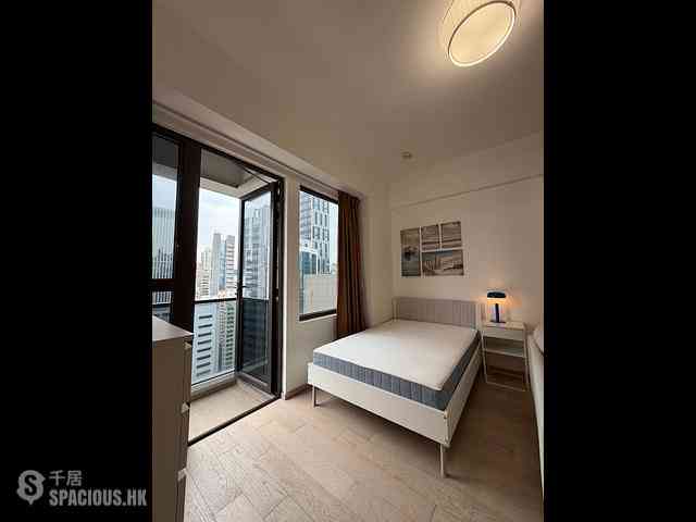 Wan Chai - L' Wanchai 06