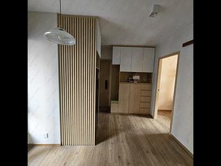 Sai Ying Pun - Yue Sun Mansion Block 1 03