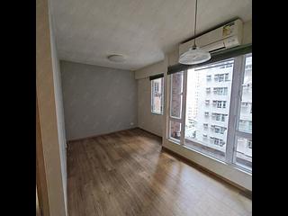 Sai Ying Pun - Yue Sun Mansion Block 1 04