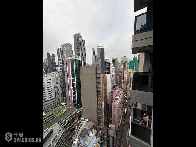 Wan Chai - L' Wanchai 12