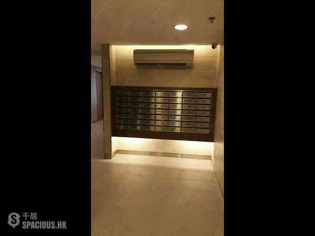 Sai Ying Pun - Yue Sun Mansion Block 1 11