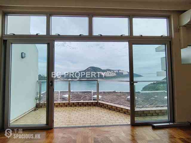 Chung Hom Kok - 30, Cape Road 02