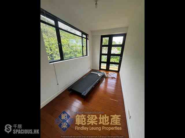 South Lantau - Tong Fuk 16