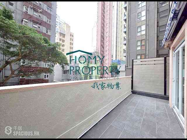 Sai Ying Pun - Wah Fai Court 01
