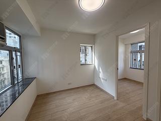 Soho - Ying Pont Building 05