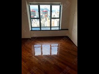 Mid Levels West - 80 Robinson Road 03