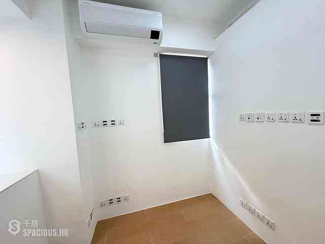 Wan Chai - Hing Bong Mansion 02