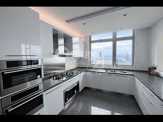 The Peak - Interocean Court 08