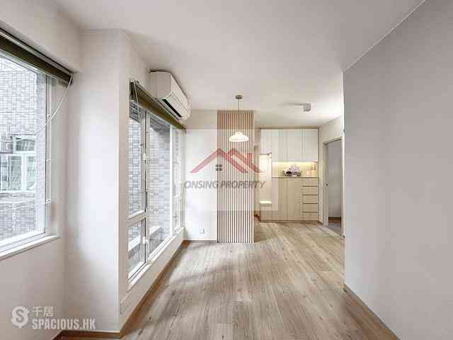 Sai Ying Pun - Yue Sun Mansion 02