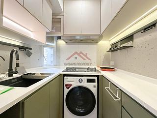 Sai Ying Pun - Yue Sun Mansion 04