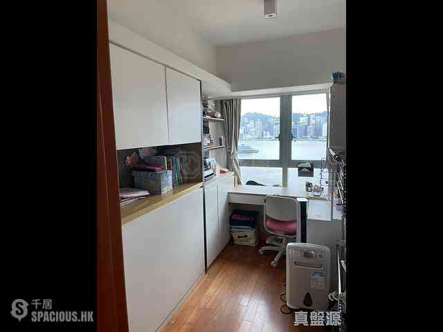 West Kowloon - The Harbourside Block 1 11
