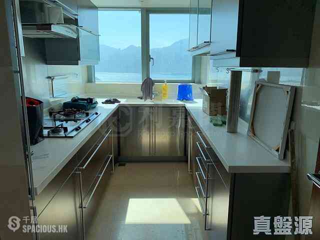 West Kowloon - The Harbourside Block 1 10