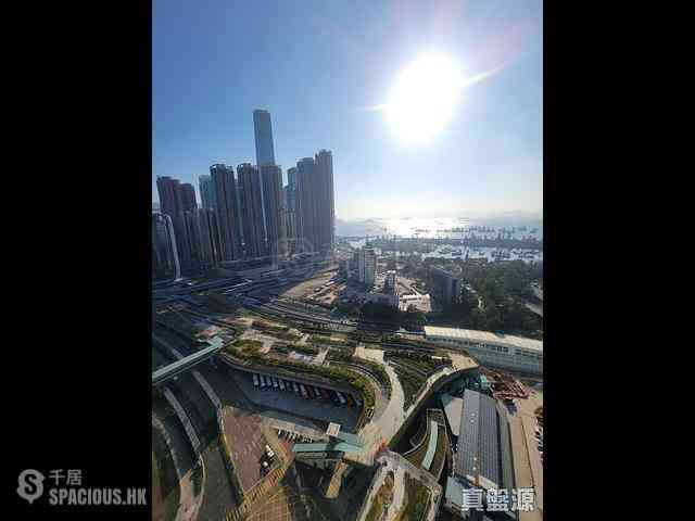 West Kowloon - The Harbourside Block 3 03