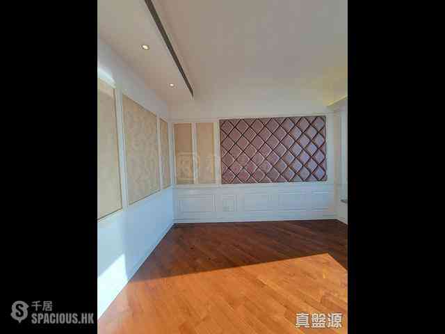 West Kowloon - The Harbourside Block 3 15